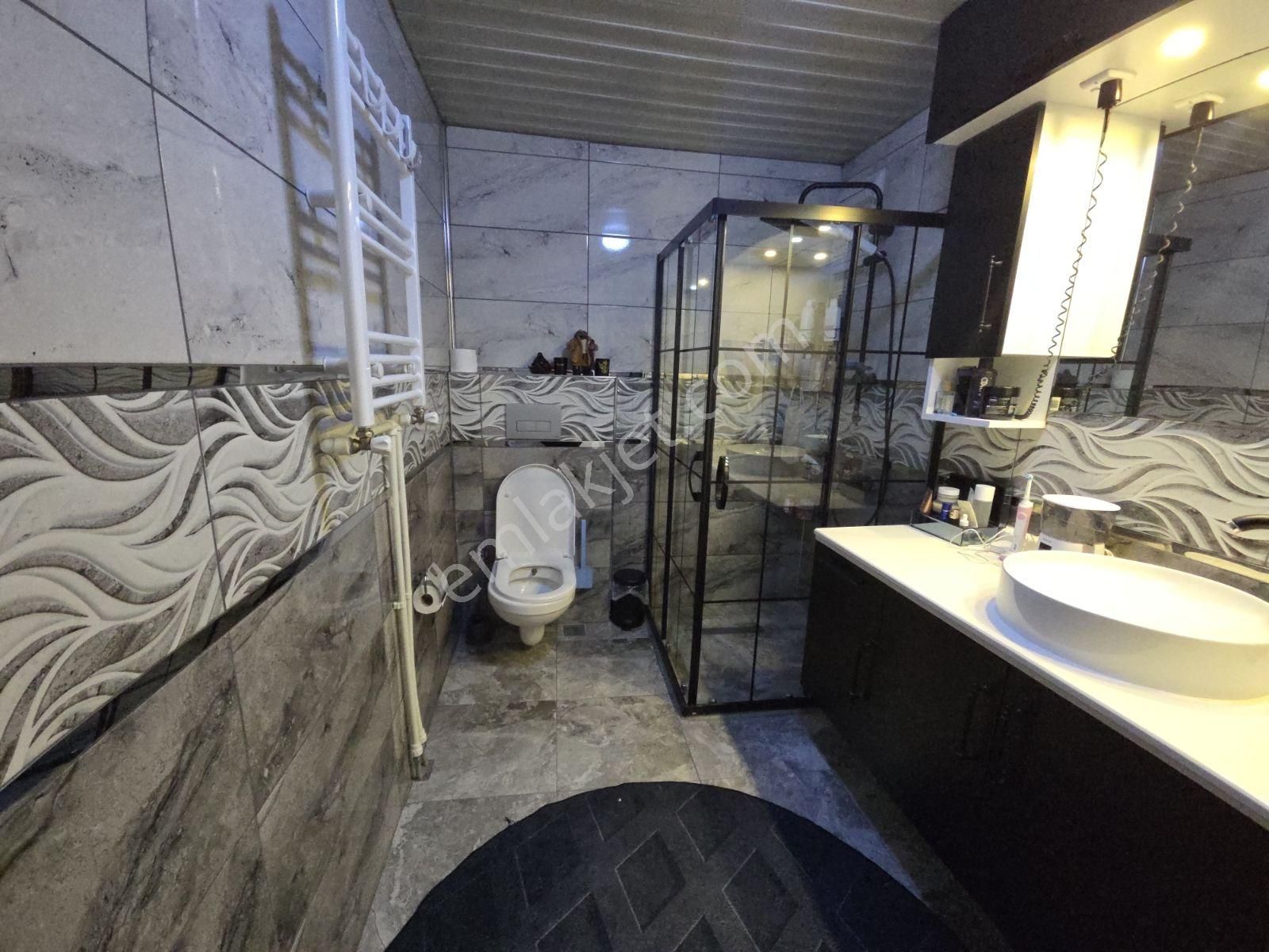 Atakent Menekşe 2'de / Bütünüyle Modern Tadilatlı / Satılık 3+1 - Görsel 22