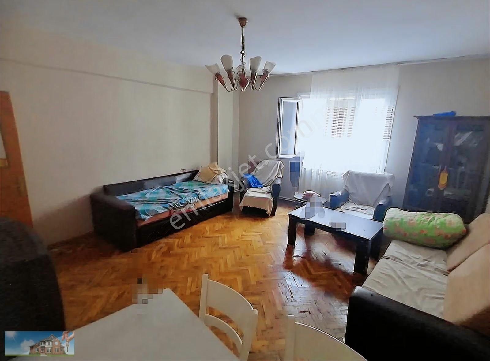 Barış'tan Yeşilova'da Ön Cephe 3.kat 2+1 Daire