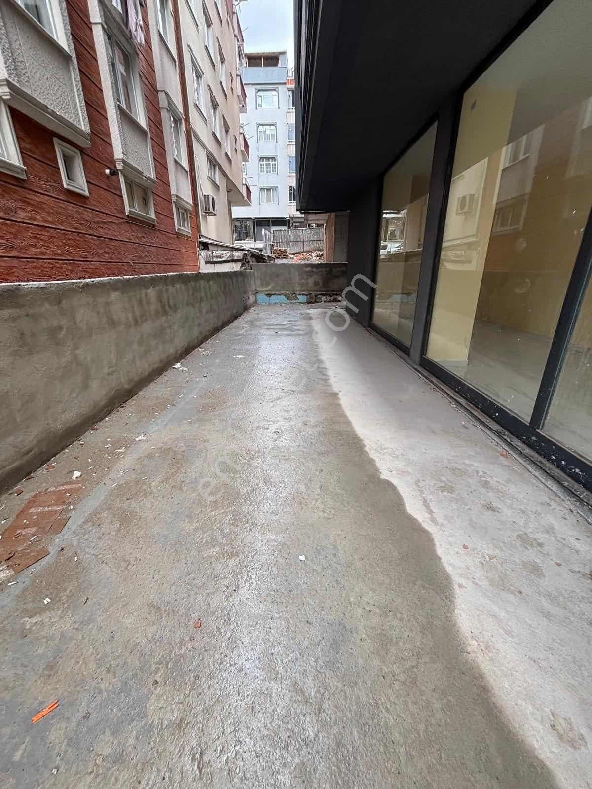 Engin Erdem'den Güngören Merkez Mahallesinde Kiralık 3 Dükkan ! - Görsel 11