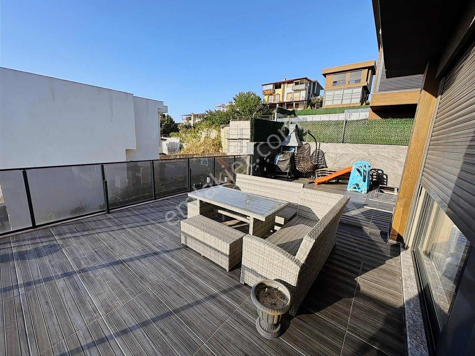 Kuşadası Soğucakta Tek Müstakil Özel Havuzlu Villa - Görsel 5