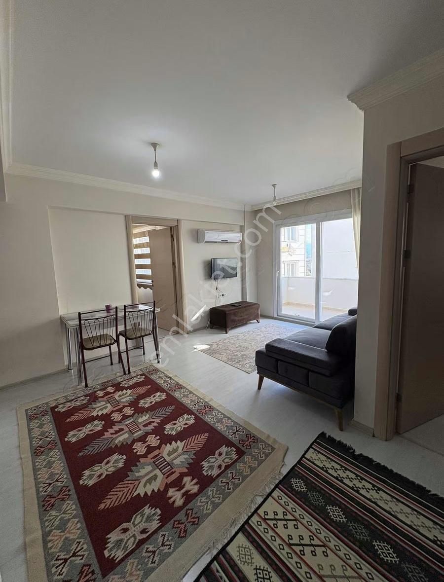 İsabeylide Işık Gayrimenkul'den Satılık 2+1 Daire