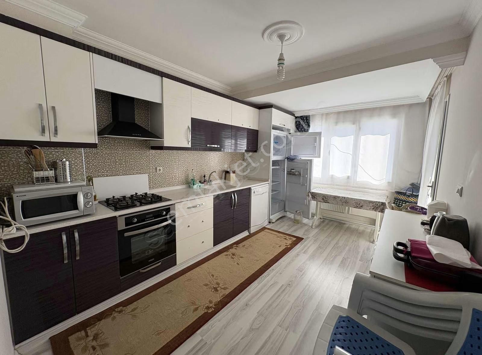İsabeyli'de Işık Gayrimenkul'den Satılık 3+1 Cadde Üzeri Daire - Görsel 2