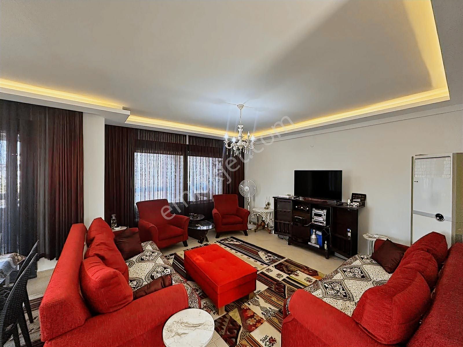 Köşe Ve Deniz Havuz Manzaralı Villa - Görsel 29