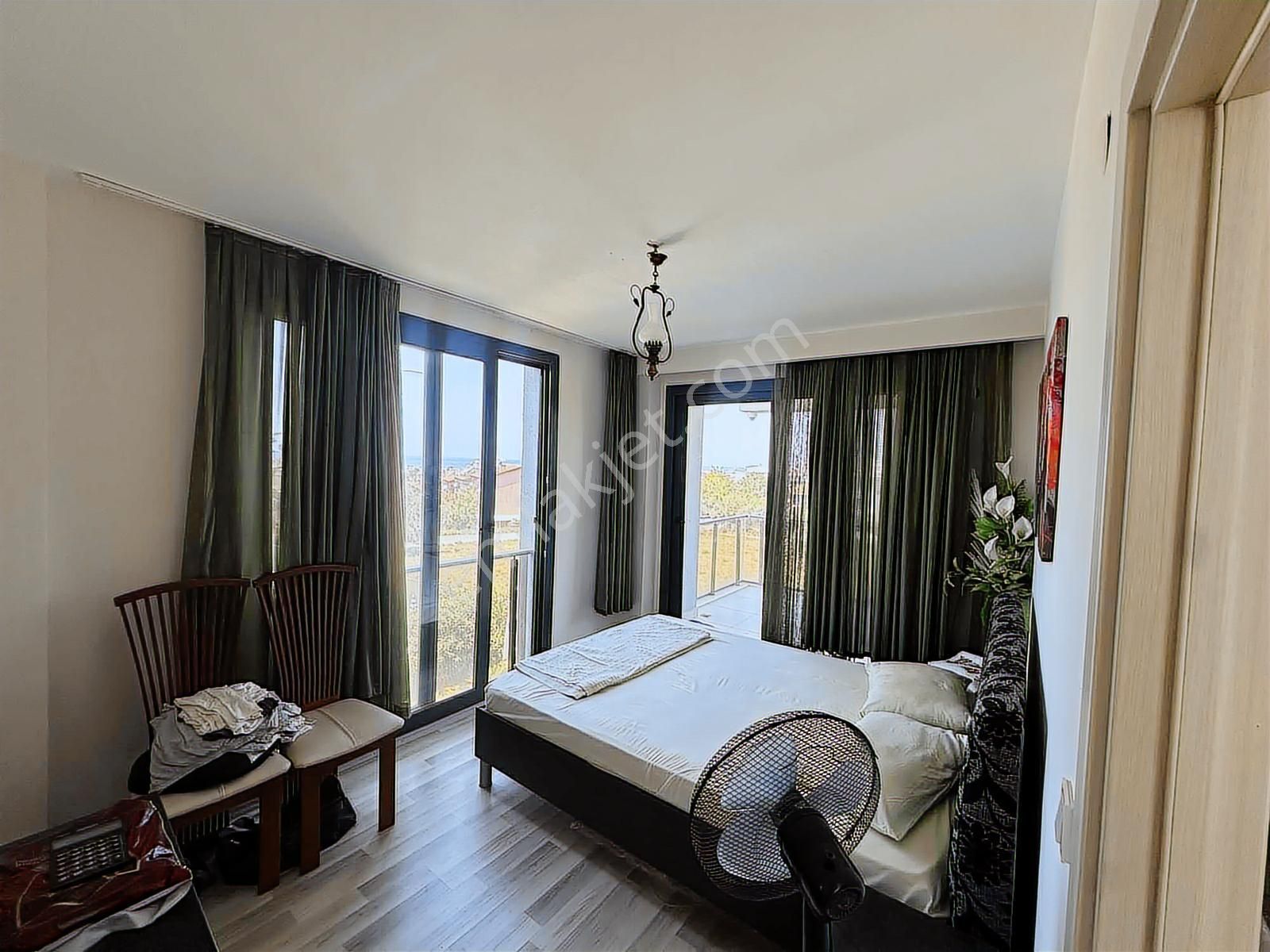 Köşe Ve Deniz Havuz Manzaralı Villa - Görsel 12