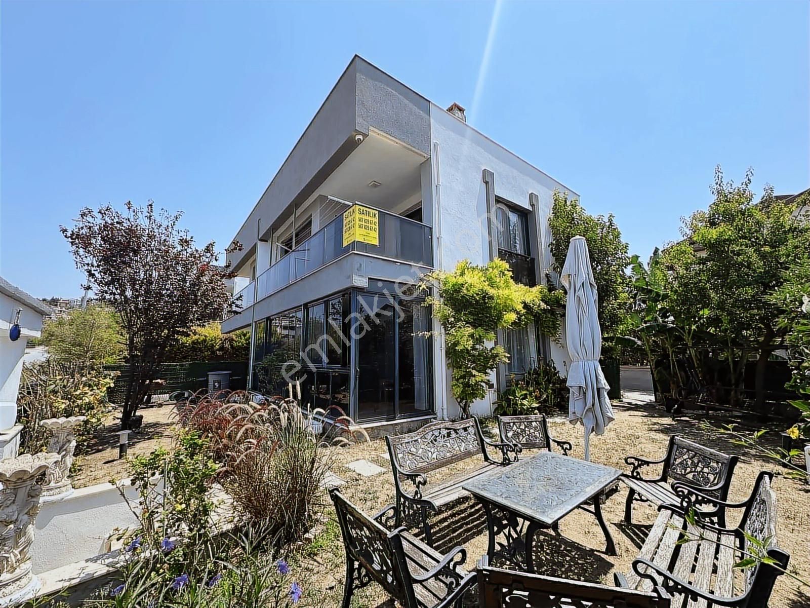 Köşe Ve Deniz Havuz Manzaralı Villa