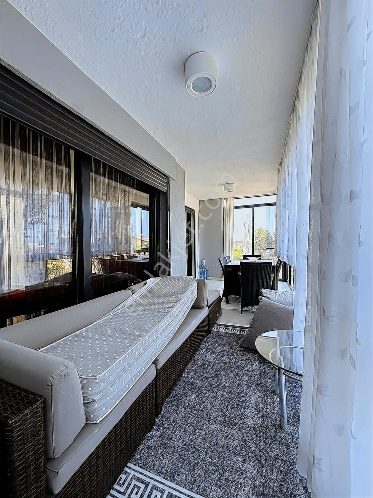 Köşe Ve Deniz Havuz Manzaralı Villa - Görsel 15