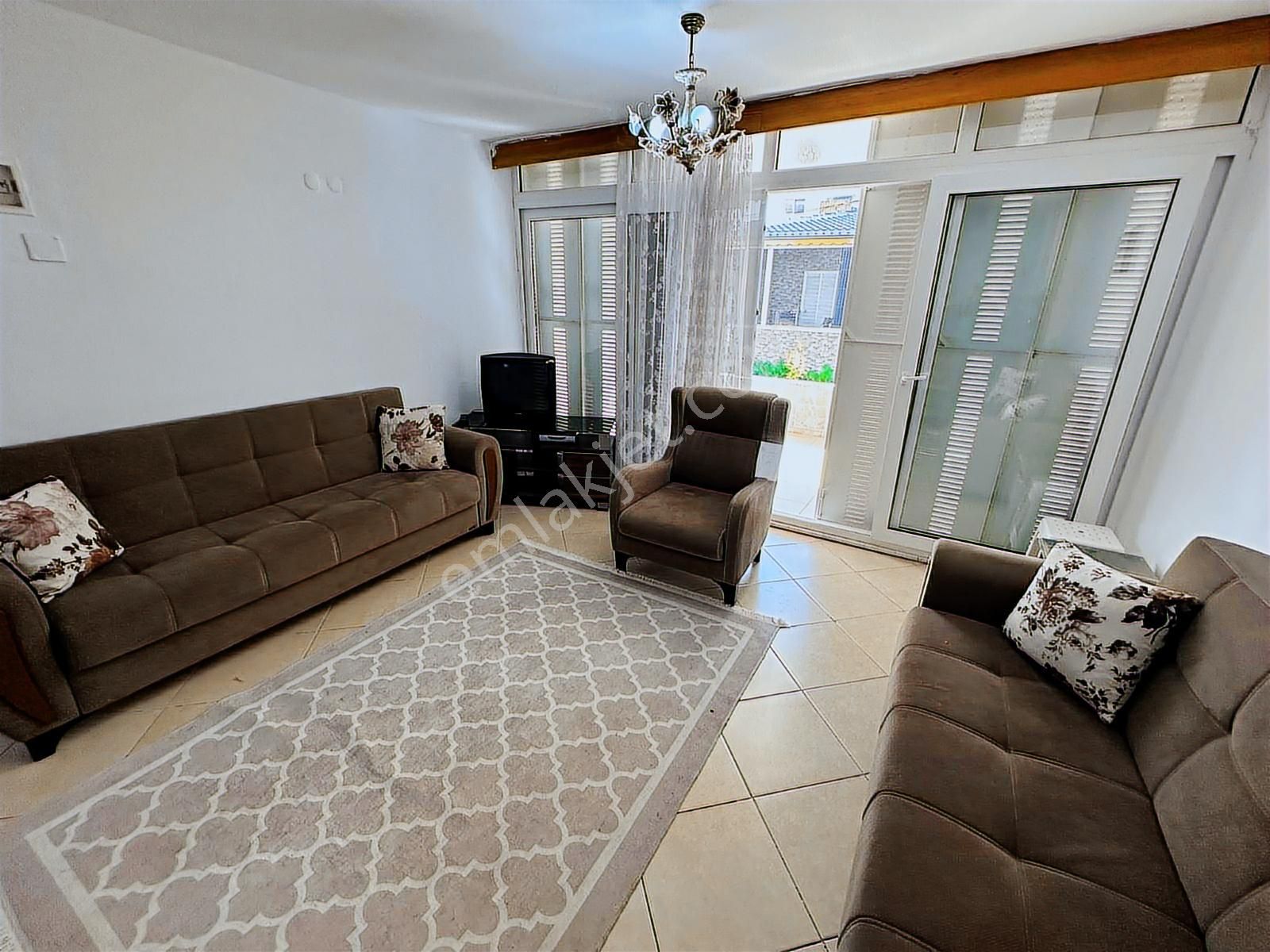 Kuşadası Davutlar Plaja 200 Metre Mesafese - Görsel 3