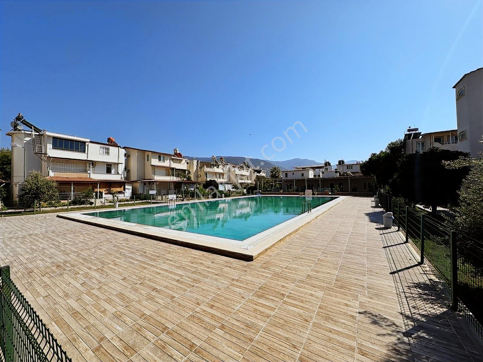 Kuşadası Davutlar Plaja 200 Metre Mesafese - Görsel 12