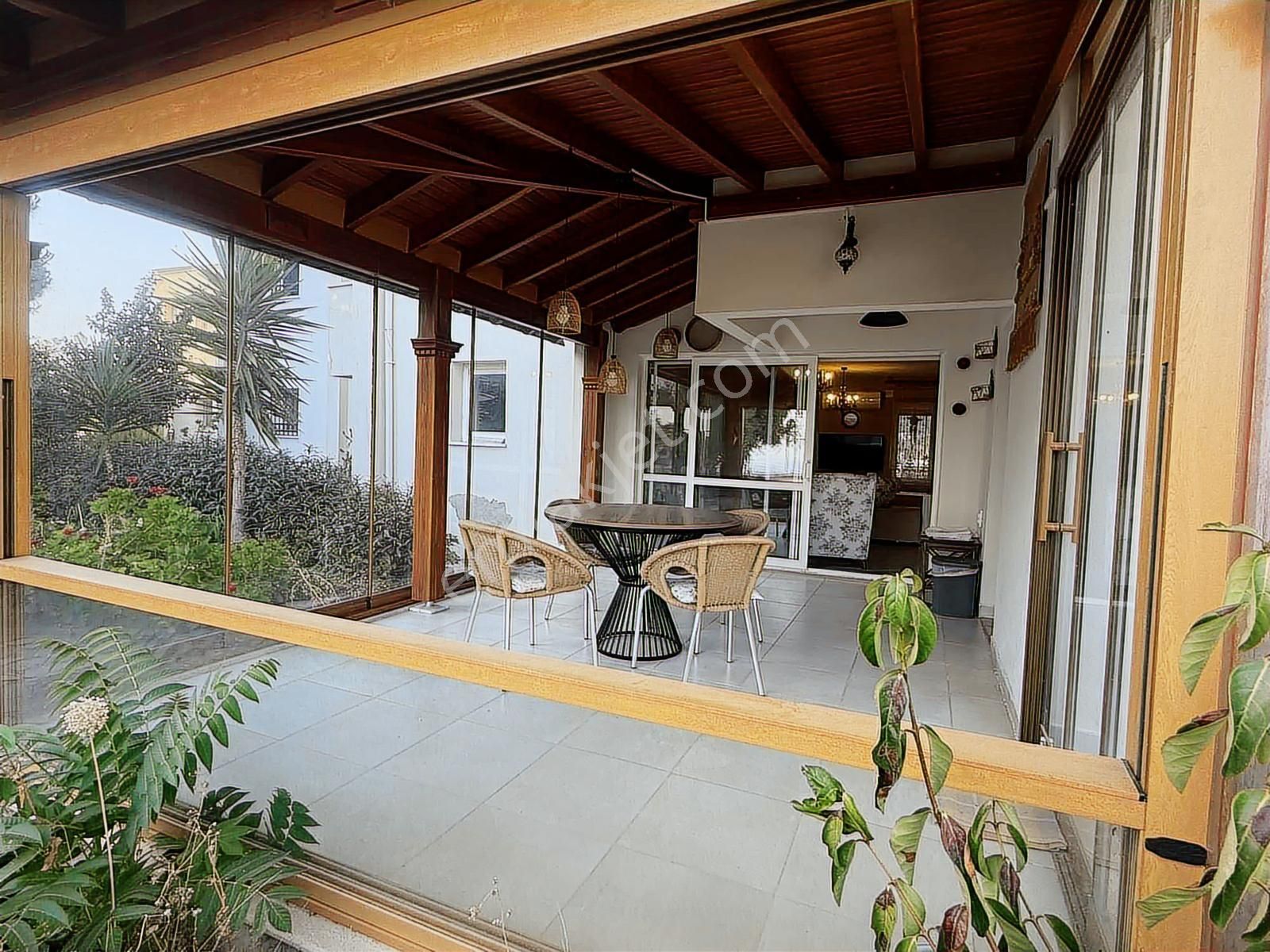 Kuşadası Kuşturda Özel Plajlı, Havuzlu Rüya Gibi Dubleks Villa - Görsel 33