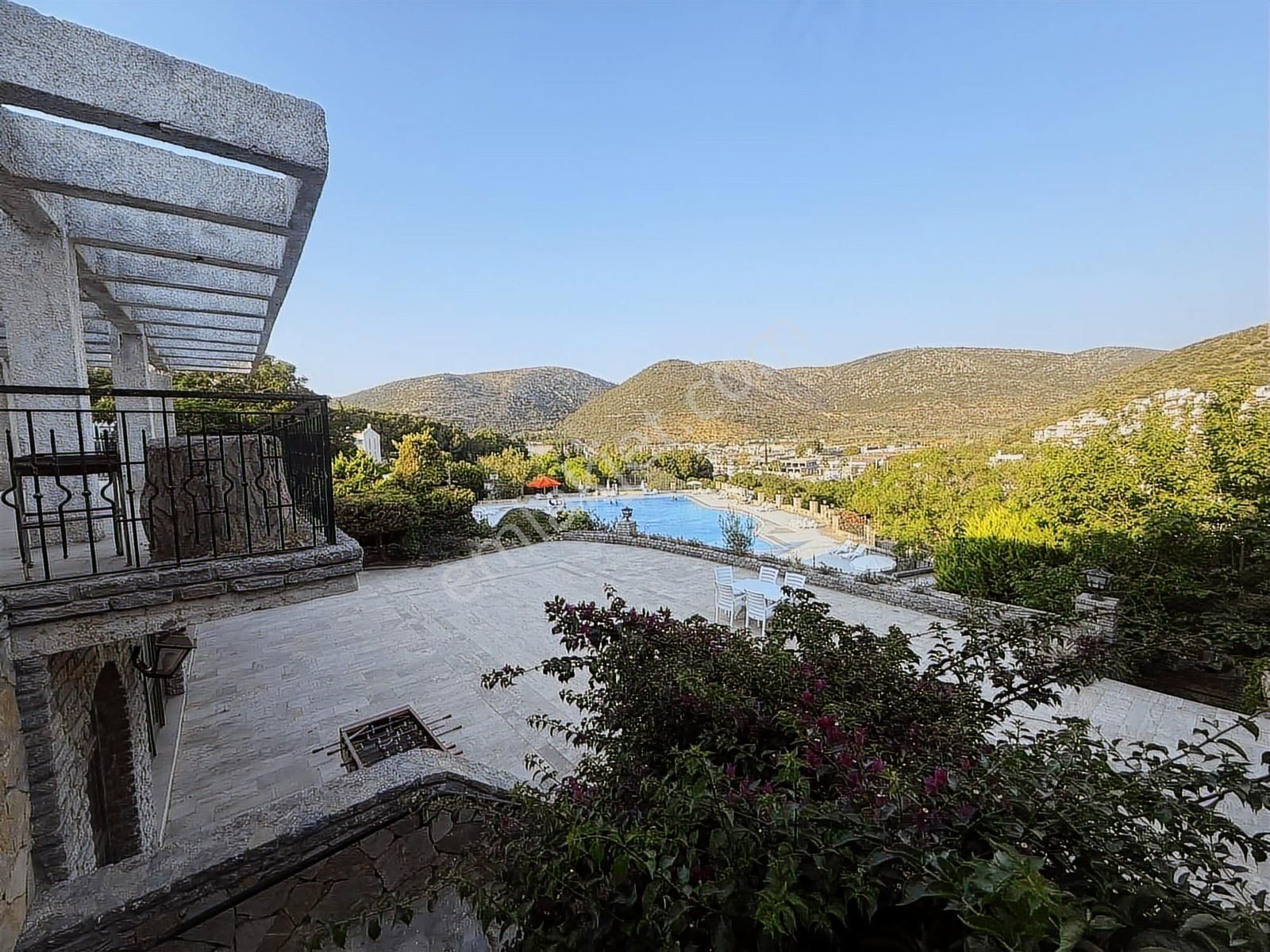 Kuşadası Kuşturda Özel Plajlı, Havuzlu Rüya Gibi Dubleks Villa - Görsel 27