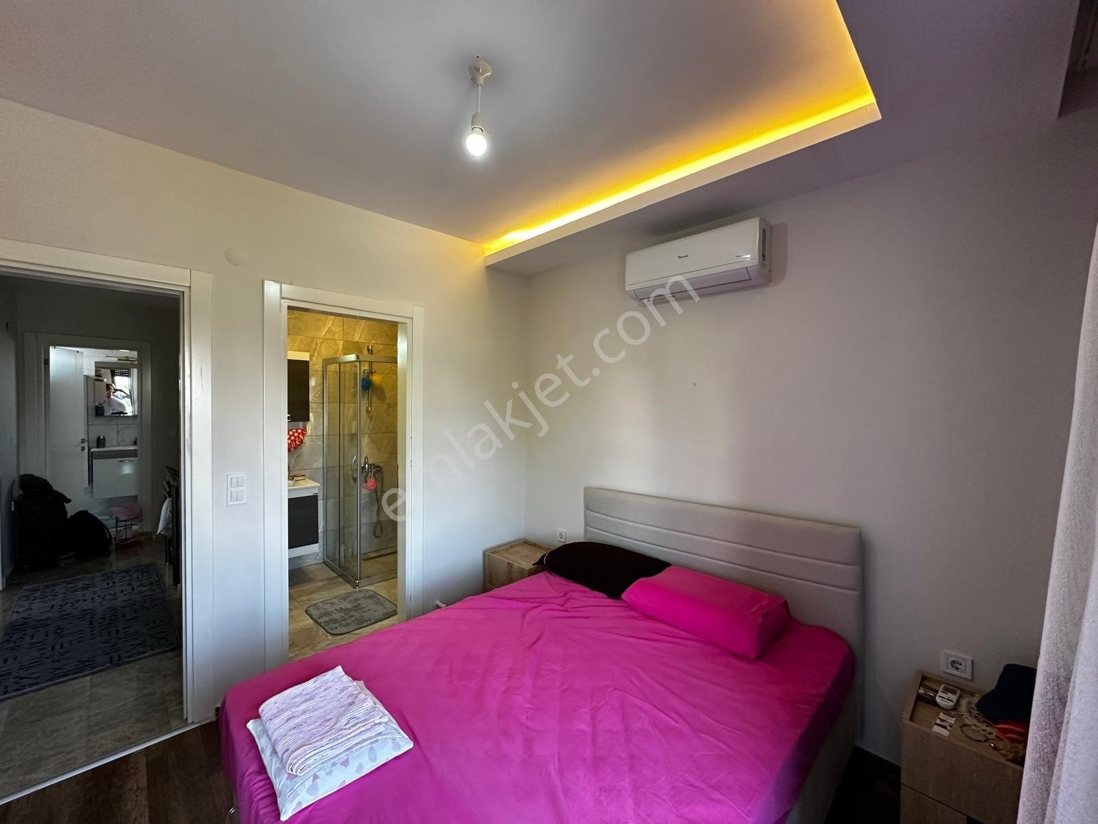 Kuşadası Sevgi Plajı Mevkii 3+1 Villa - Görsel 7