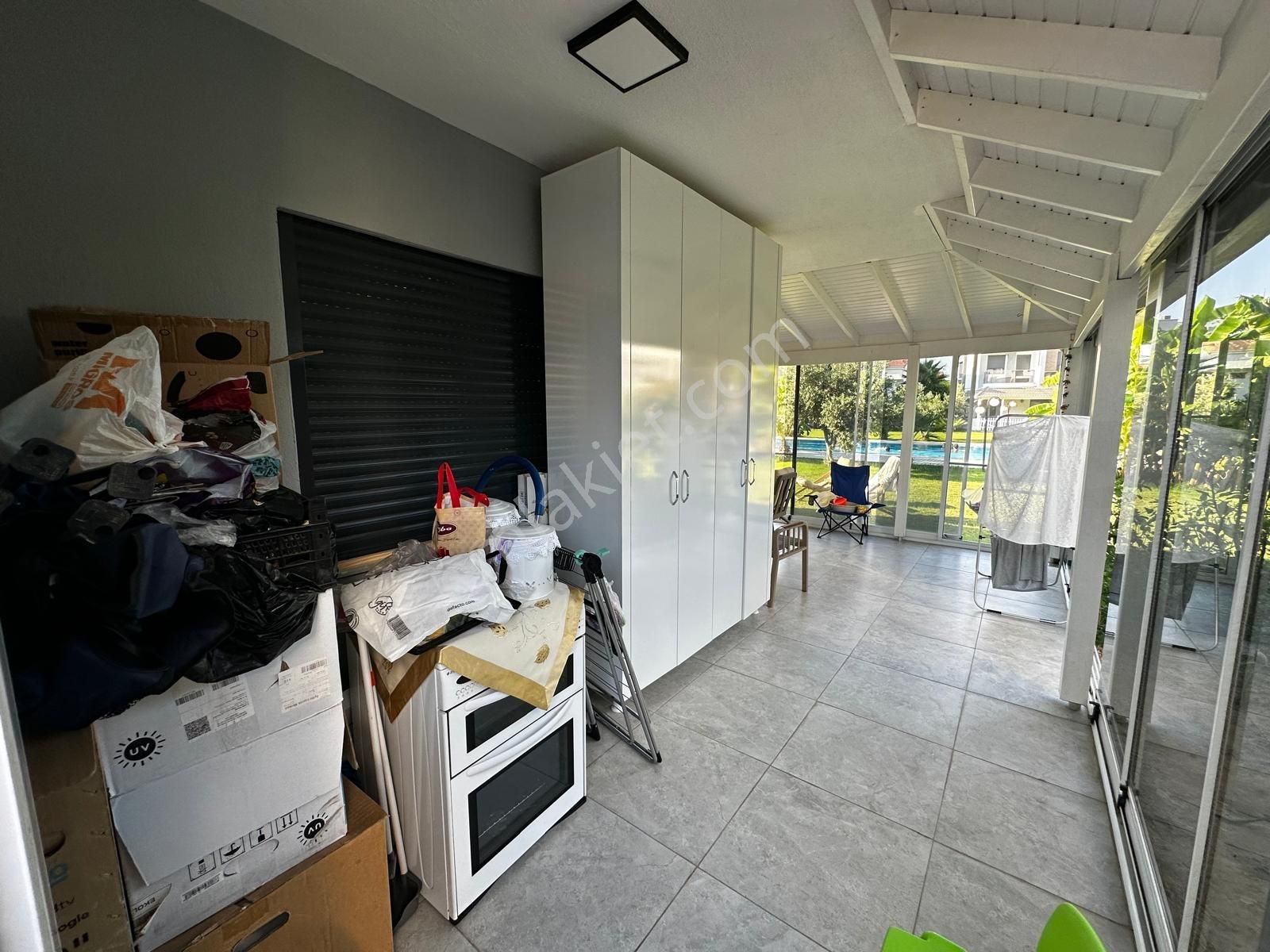 Kuşadası Sevgi Plajı Mevkii 3+1 Villa - Görsel 11