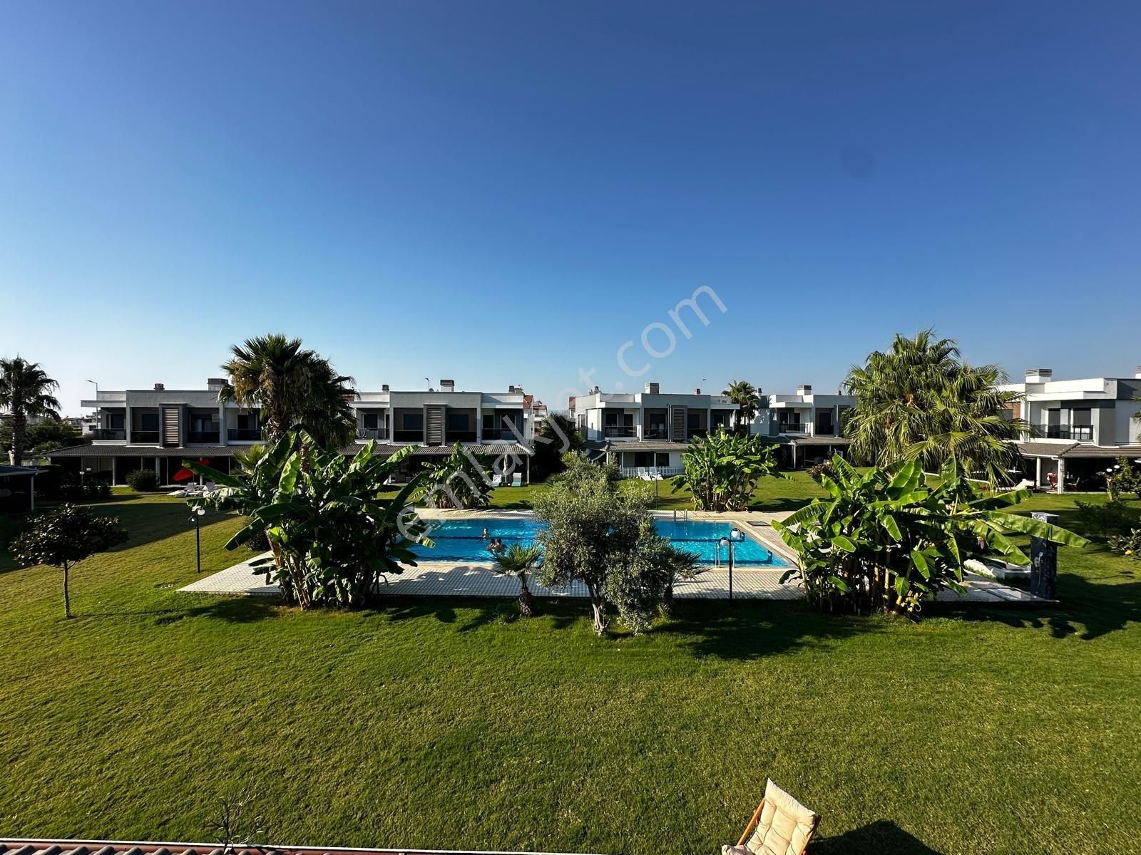 Kuşadası Sevgi Plajı Mevkii 3+1 Villa - Görsel 28