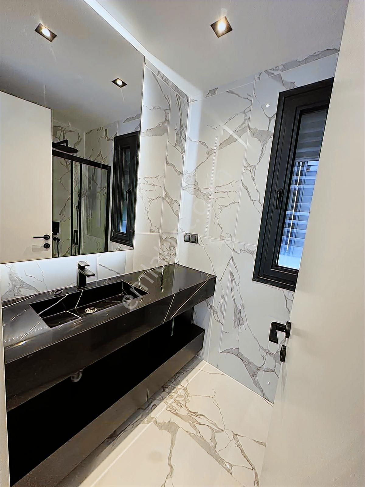 Soğucak'ta Full Manzaralı Tek Müstakil Villa - Görsel 31