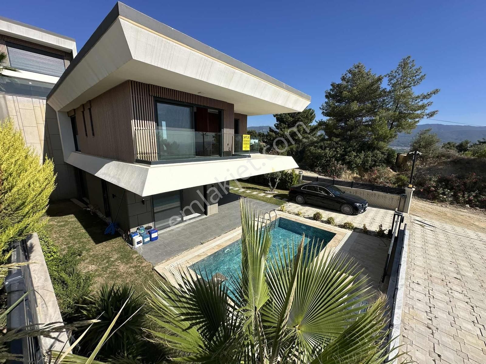 Soğucak'ta Full Manzaralı Tek Müstakil Villa