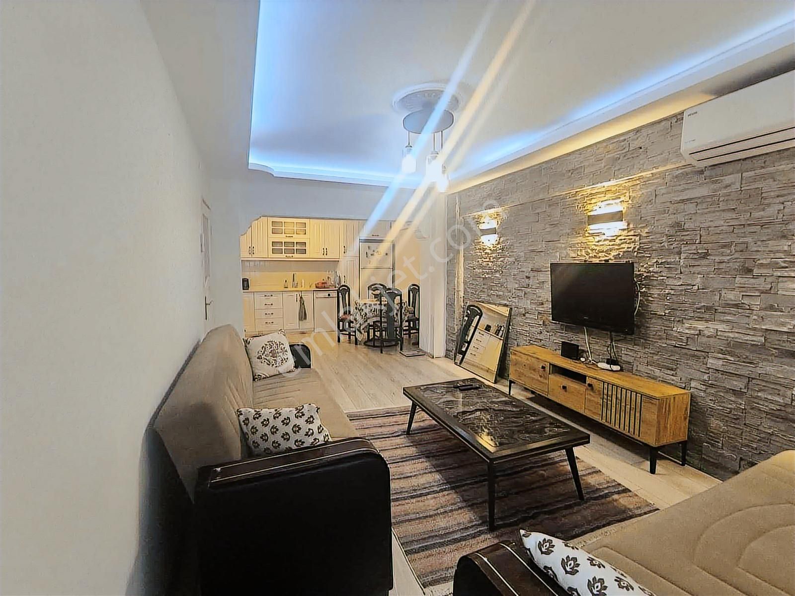 Kuşadası Merkezde 2+1 Full Eşyalı Daire - Görsel 8