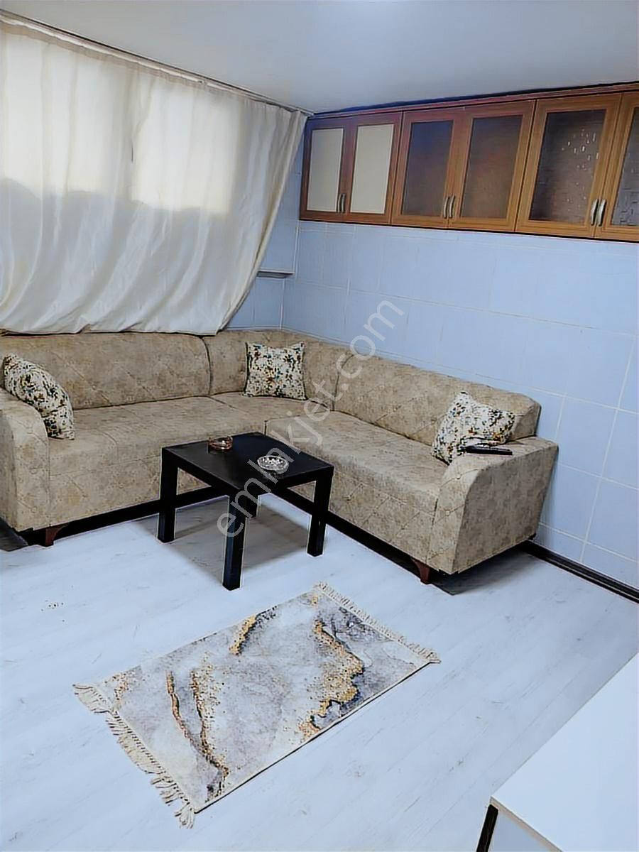 Kusadası Türkmen Mahallesınde Depo Tapulu 2+1 - Görsel 13