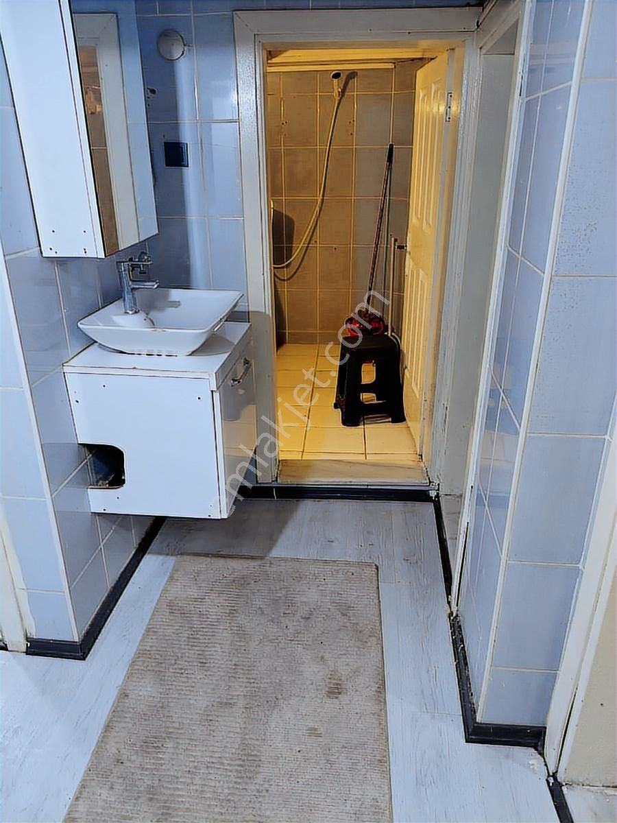 Kusadası Türkmen Mahallesınde Depo Tapulu 2+1 - Görsel 14