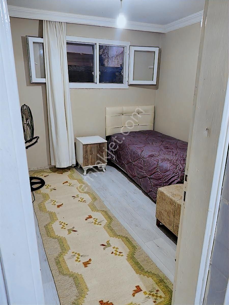 Kusadası Türkmen Mahallesınde Depo Tapulu 2+1 - Görsel 12