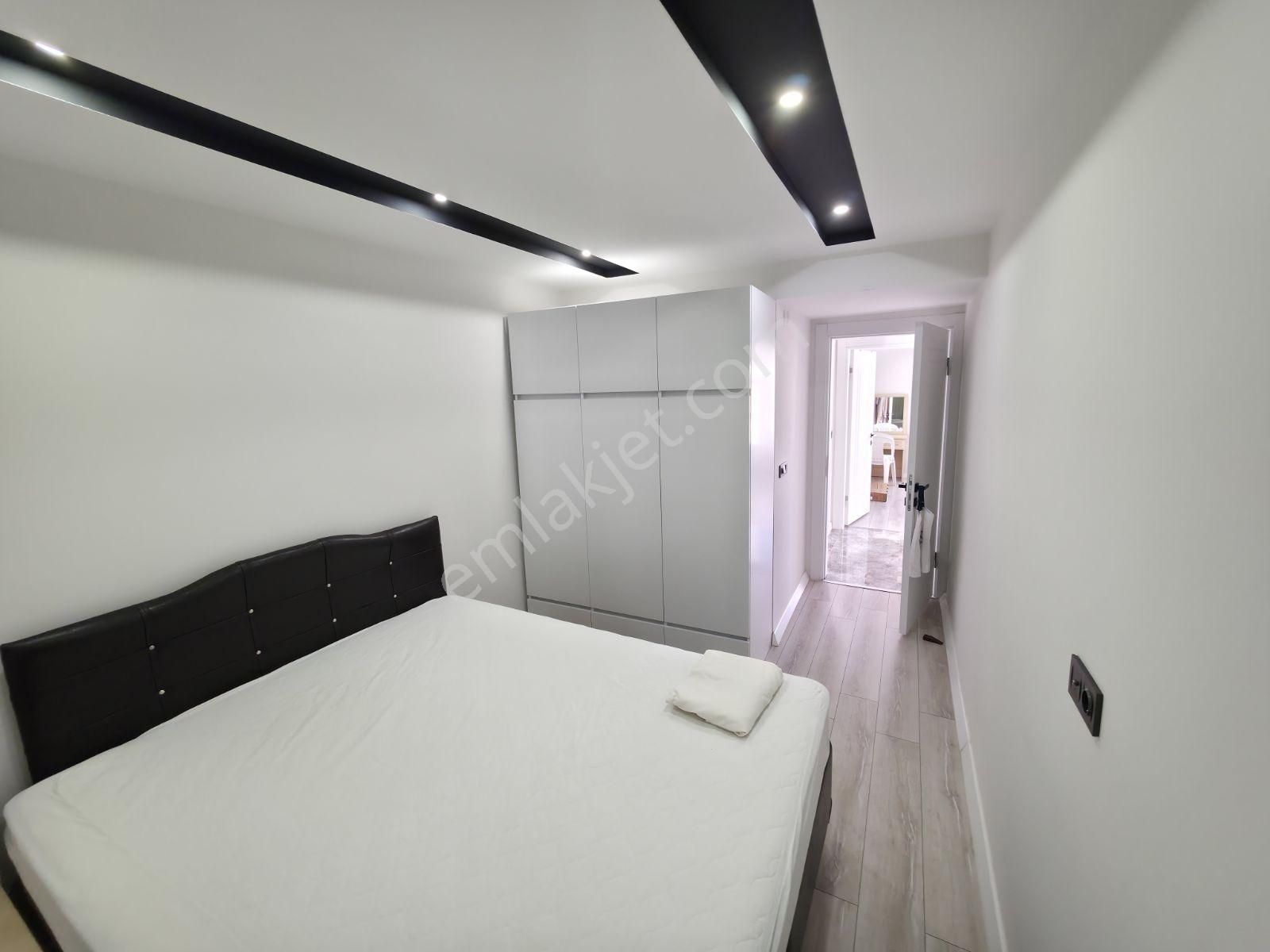 Kuşadası Davutlar 450 M² Arsa Paylı 4+1 Lüks Villa - Görsel 5