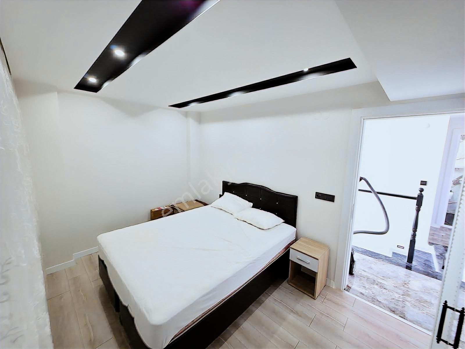 Kuşadası Davutlar 450 M² Arsa Paylı 4+1 Lüks Villa - Görsel 31