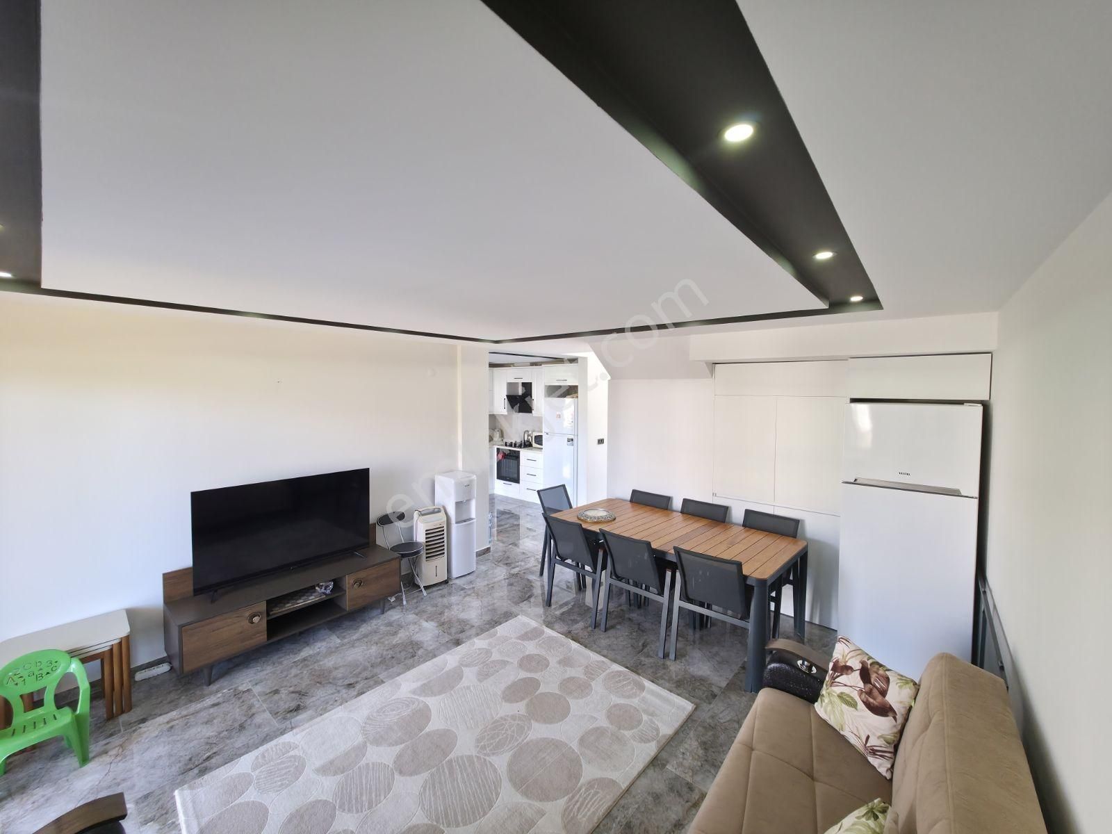 Kuşadası Davutlar 450 M² Arsa Paylı 4+1 Lüks Villa - Görsel 15