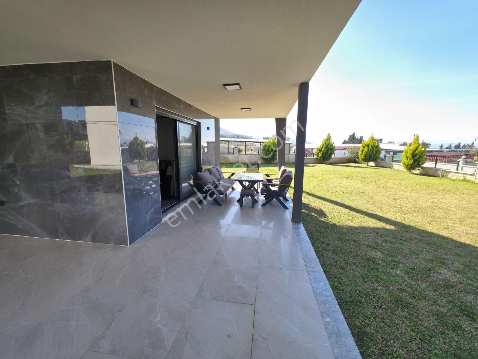 Kuşadası Davutlar 450 M² Arsa Paylı 4+1 Lüks Villa - Görsel 27