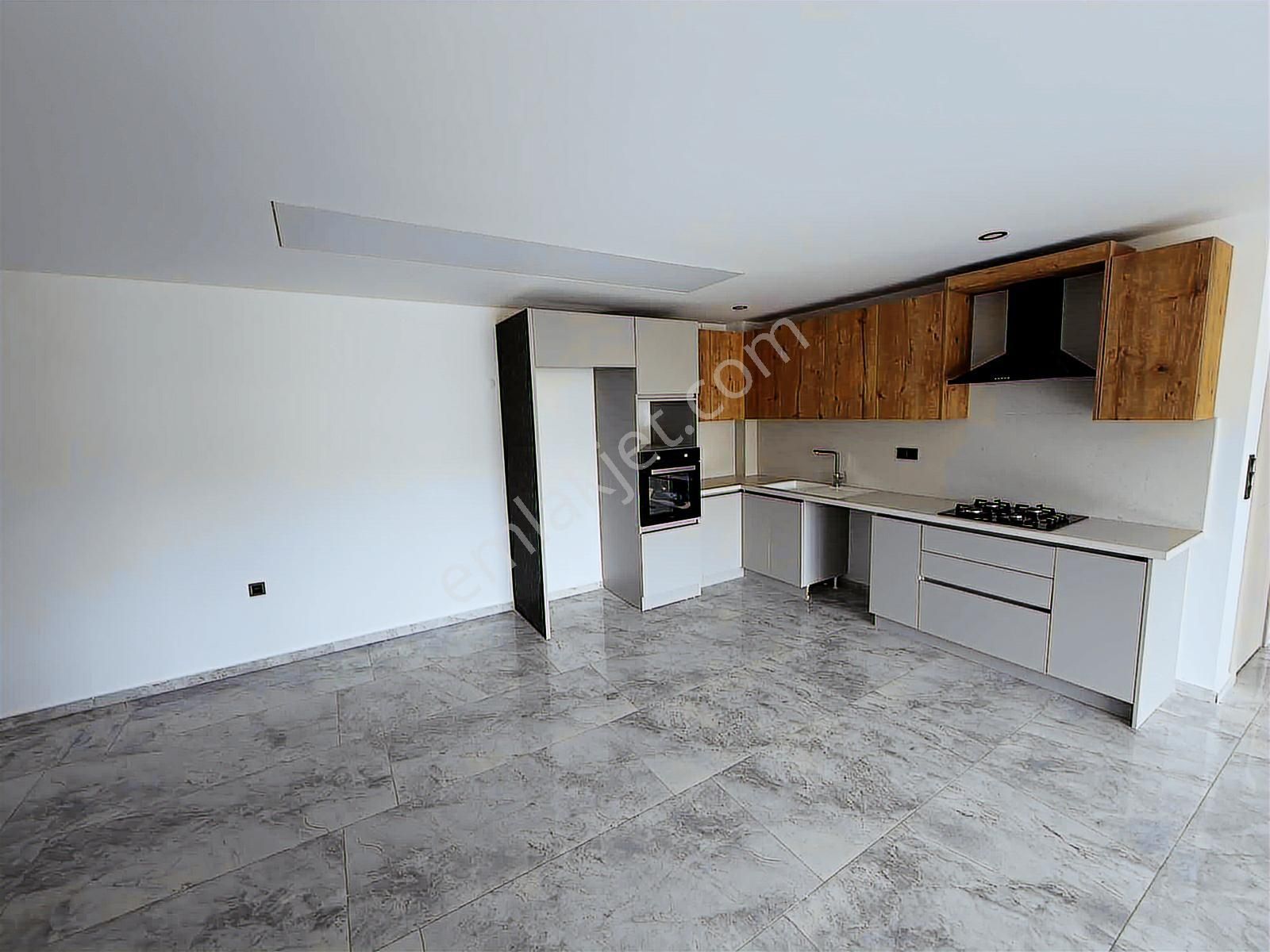 Soğucakta Ana Yol Altında, Sıfır 3+1, Yerden Isıtmalı, Havuzlu - Görsel 19