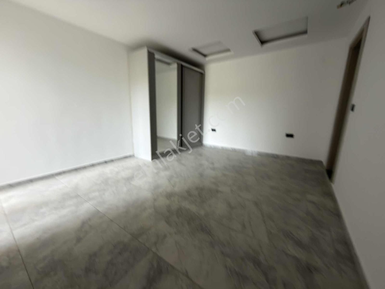 Soğucakta Ana Yol Altında, Sıfır 3+1, Yerden Isıtmalı, Havuzlu - Görsel 14