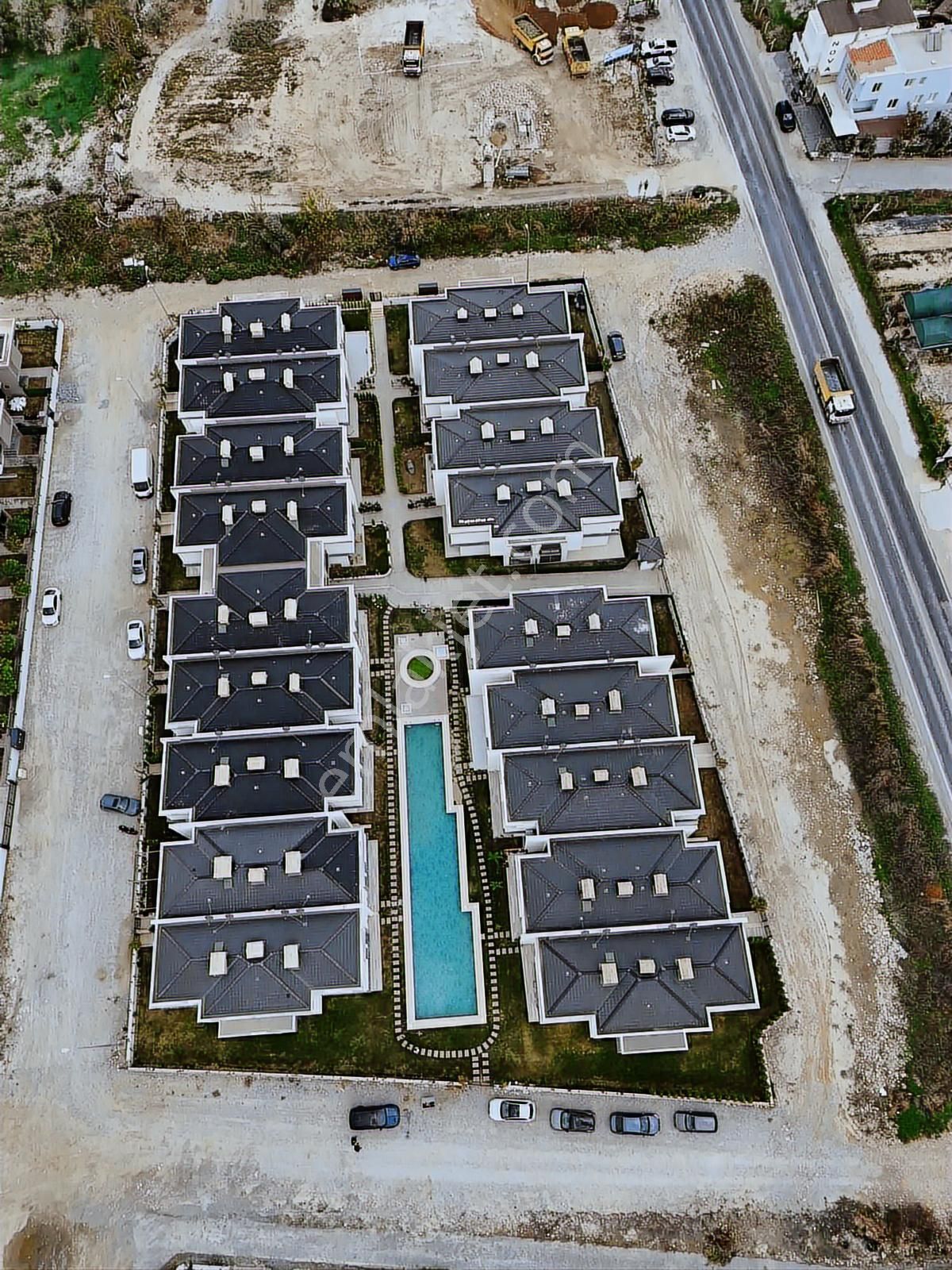 Soğucakta Ana Yol Altında, Sıfır 3+1, Yerden Isıtmalı, Havuzlu - Görsel 10