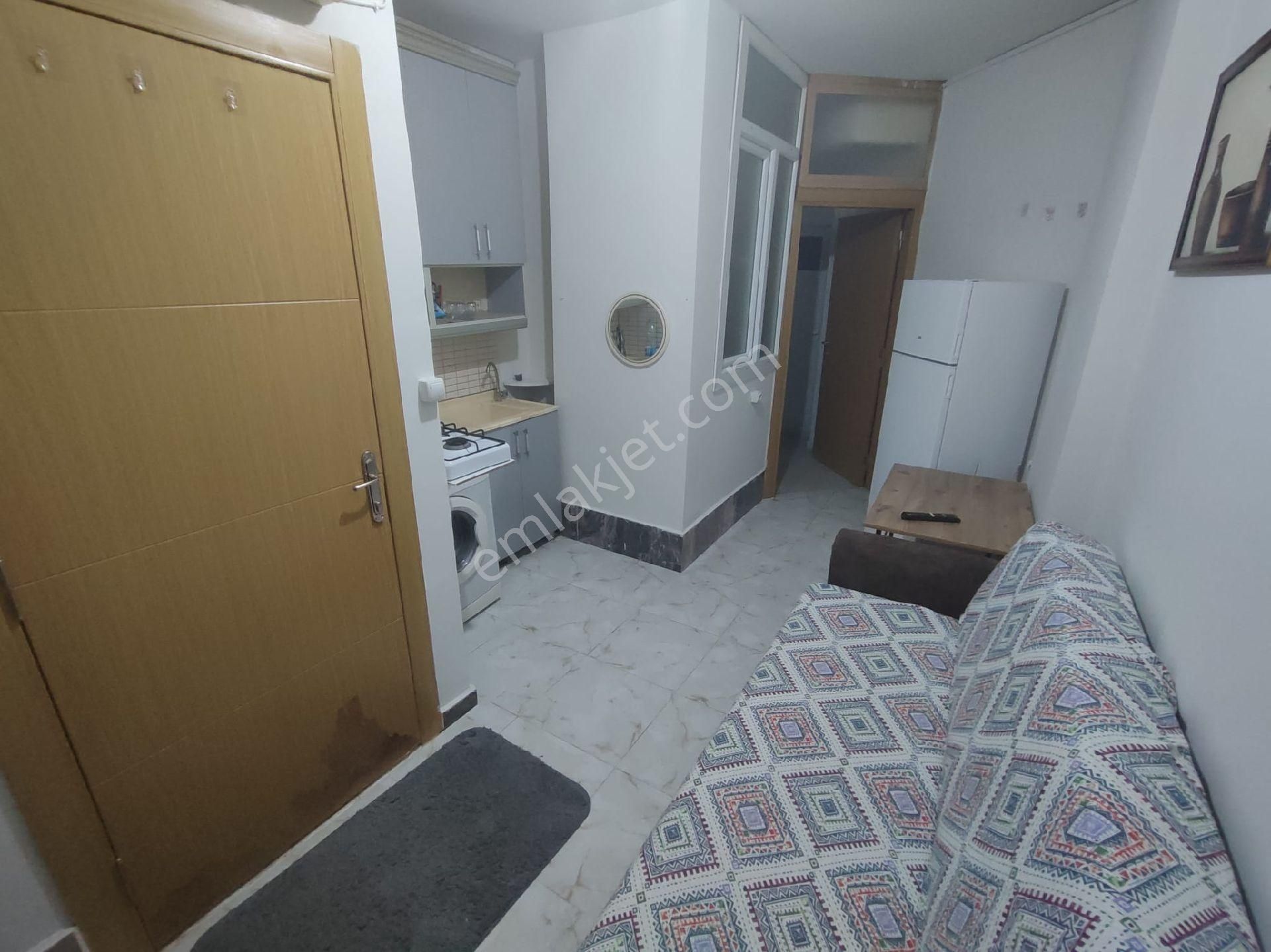 Mavi Bulvarda Giriş Kat Eşyalı 1+1 Daire - Görsel 4