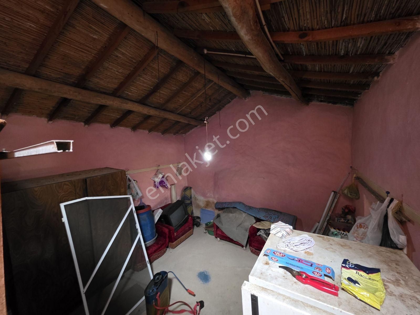 Söke Sayrakçı Köyünde 460 Metre Arsa İçinde Köy Evi - Görsel 22