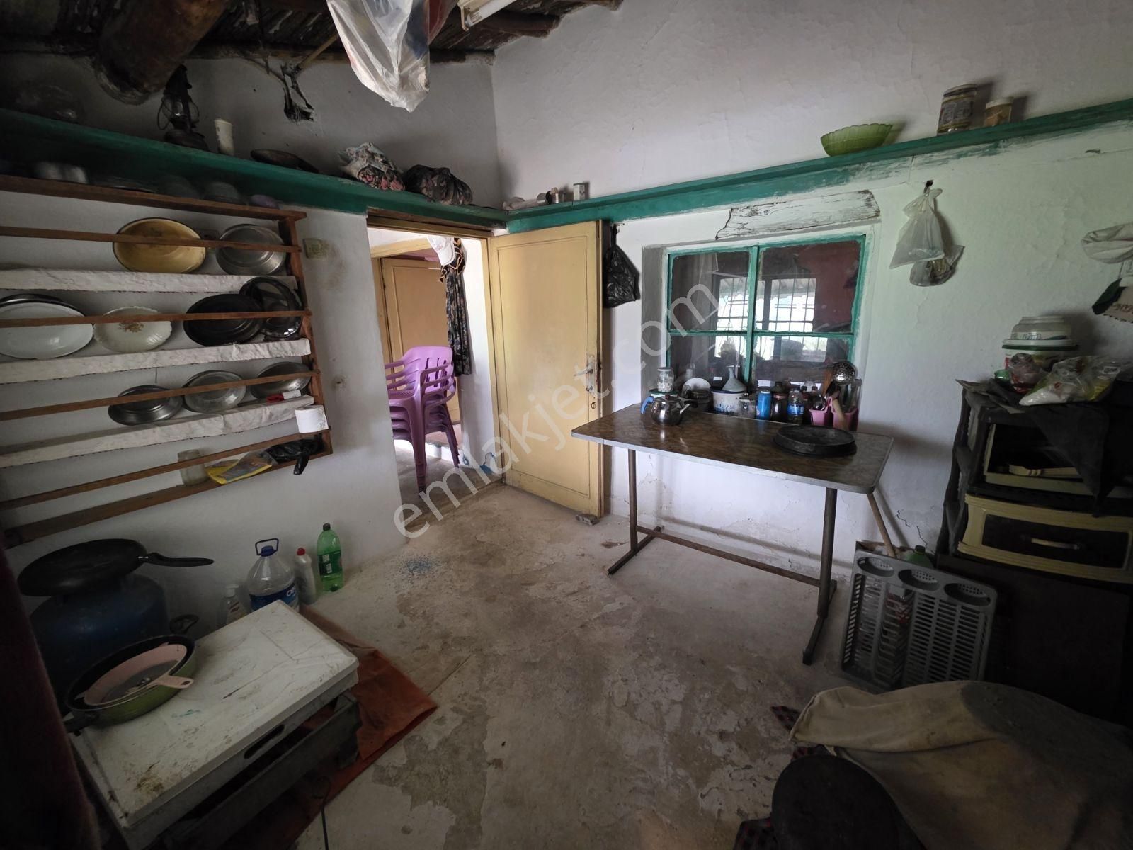 Söke Sayrakçı Köyünde 460 Metre Arsa İçinde Köy Evi - Görsel 20