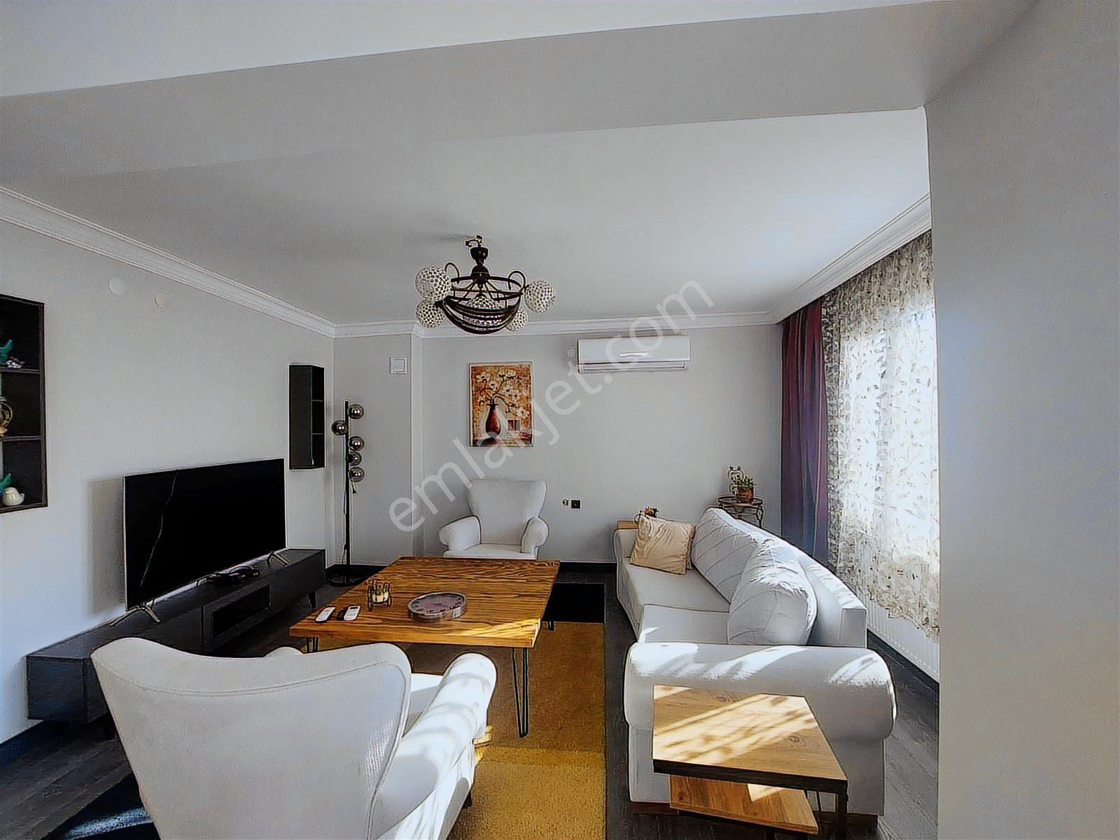 Kuşadası Kadınlar Denizinde 3+1 Doğalgazlı Daire - Görsel 5