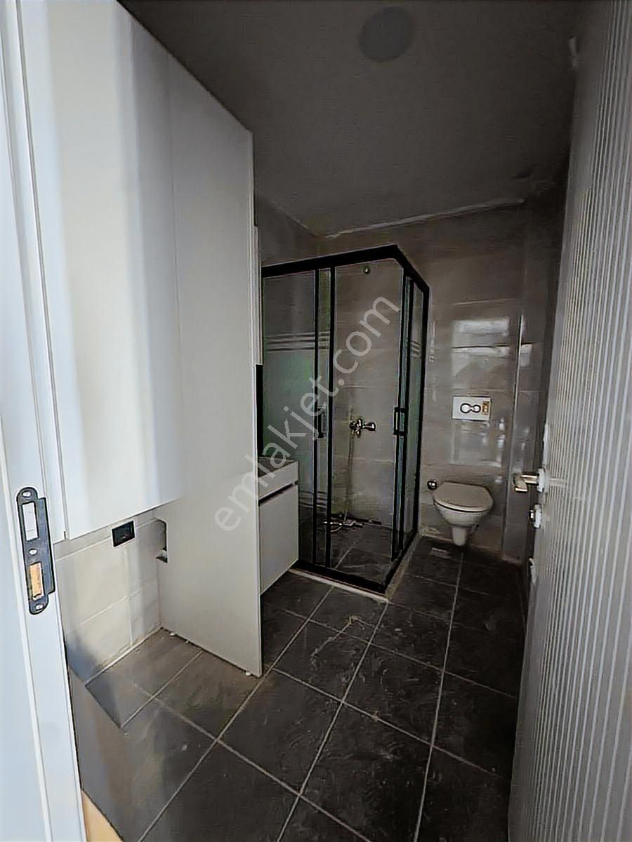 Eski Salı Pazarında Geniş Ters Dublex 3+1 Satılık Daireler - Görsel 13