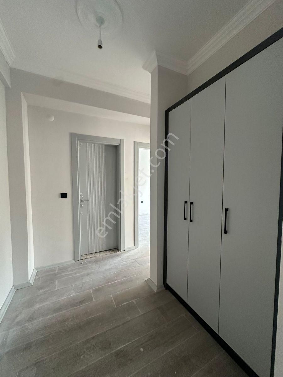 Eski Salı Pazarında Geniş Ters Dublex 3+1 Satılık Daireler - Görsel 9