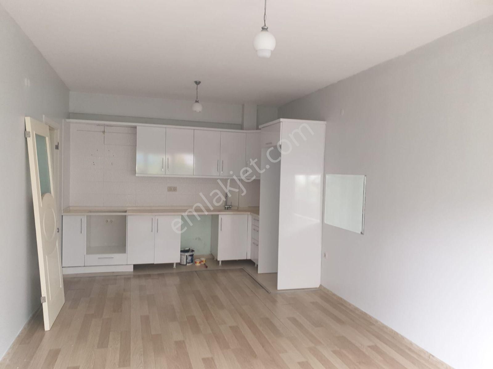 Kuşadası Ege Mahallesı 2+1 Site İçerisinde Kiralık Daıre - Görsel 15