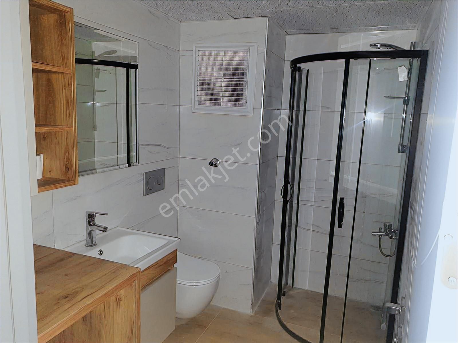 Kuşadası Site İçinde 1+1 Kiralık Daire - Görsel 9