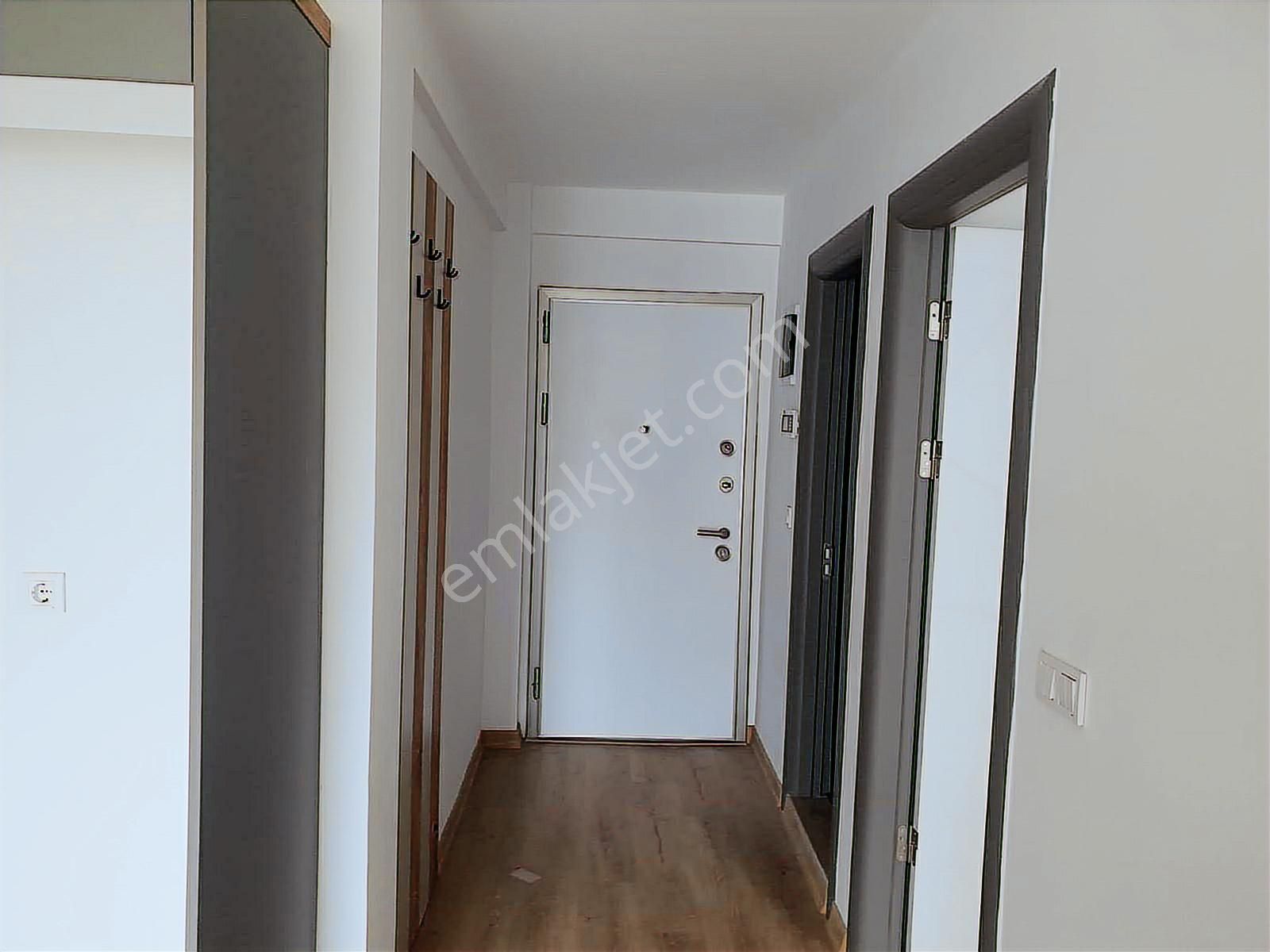Kuşadası Site İçinde 1+1 Kiralık Daire - Görsel 14