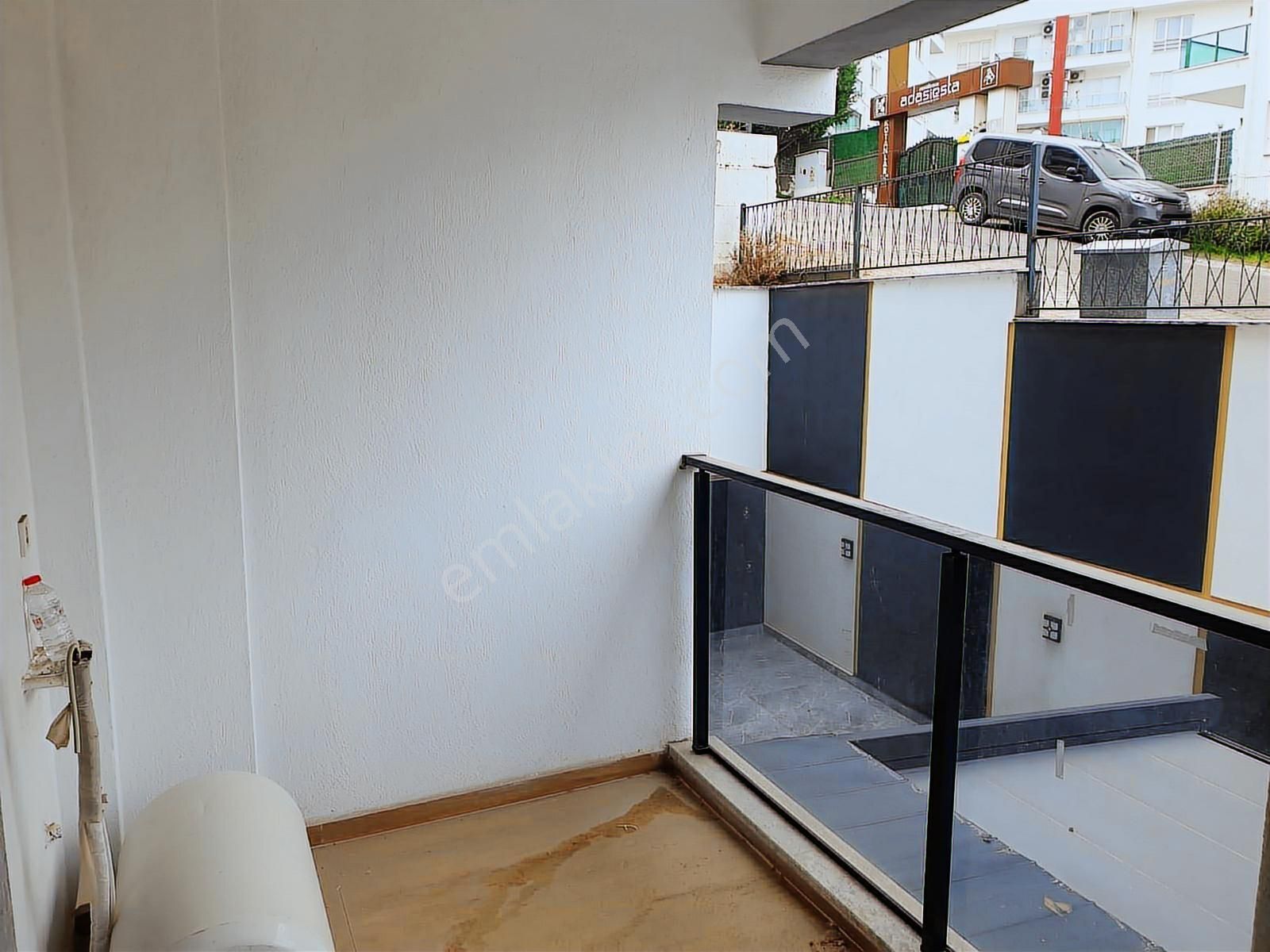 Kuşadası Site İçinde 1+1 Kiralık Daire - Görsel 16