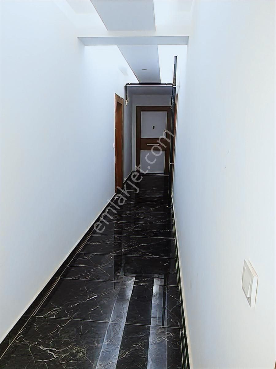 Kuşadası Site İçinde 1+1 Kiralık Daire - Görsel 8
