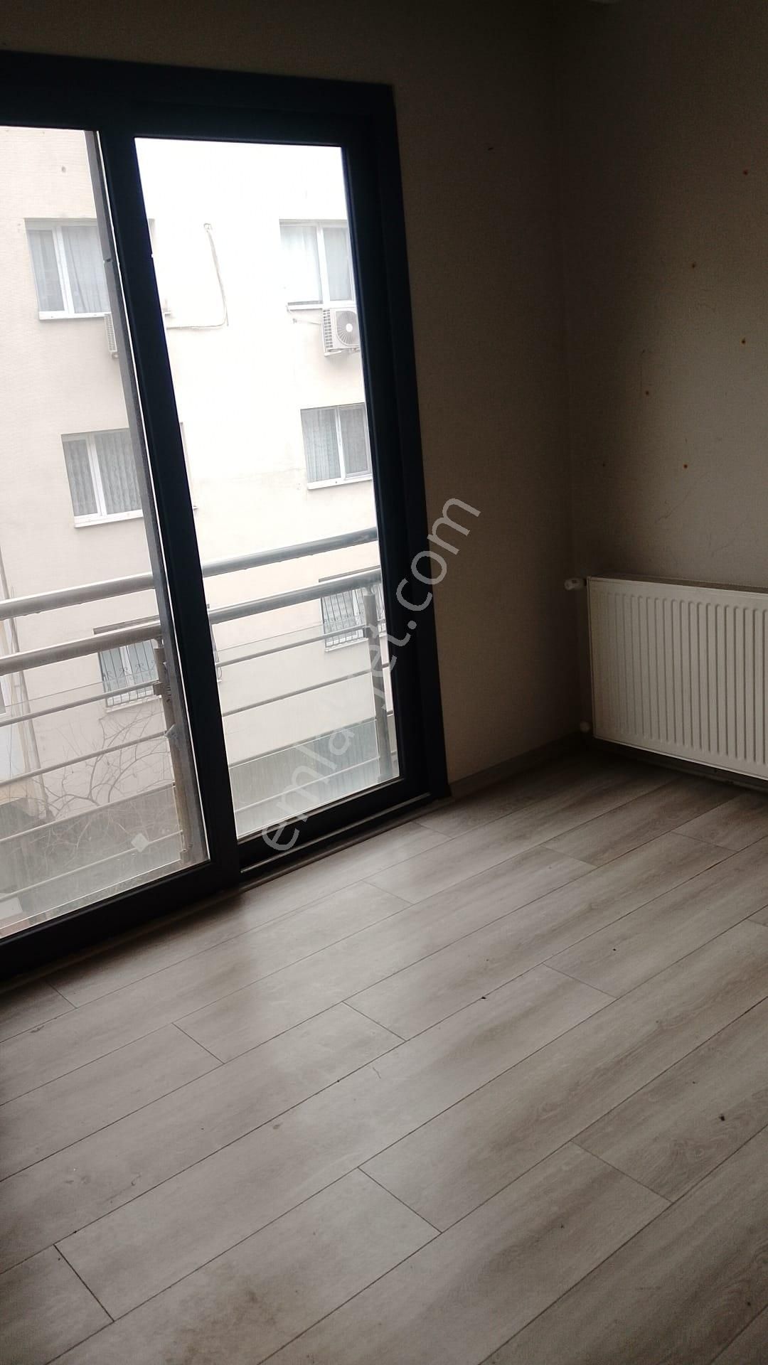 Sahibinden Bornova Aşık Veysel Rekrasyon Alanı Cadde Üstü Kiralık Daire - Görsel 15