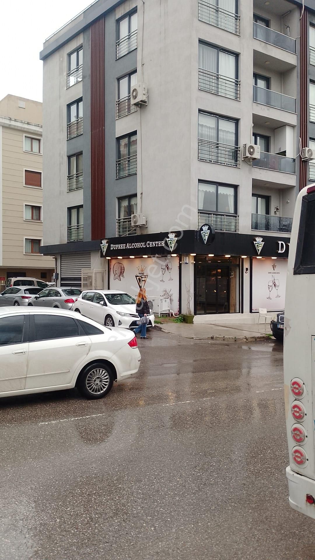 Sahibinden Bornova Aşık Veysel Rekrasyon Alanı Cadde Üstü Kiralık Daire - Görsel 31