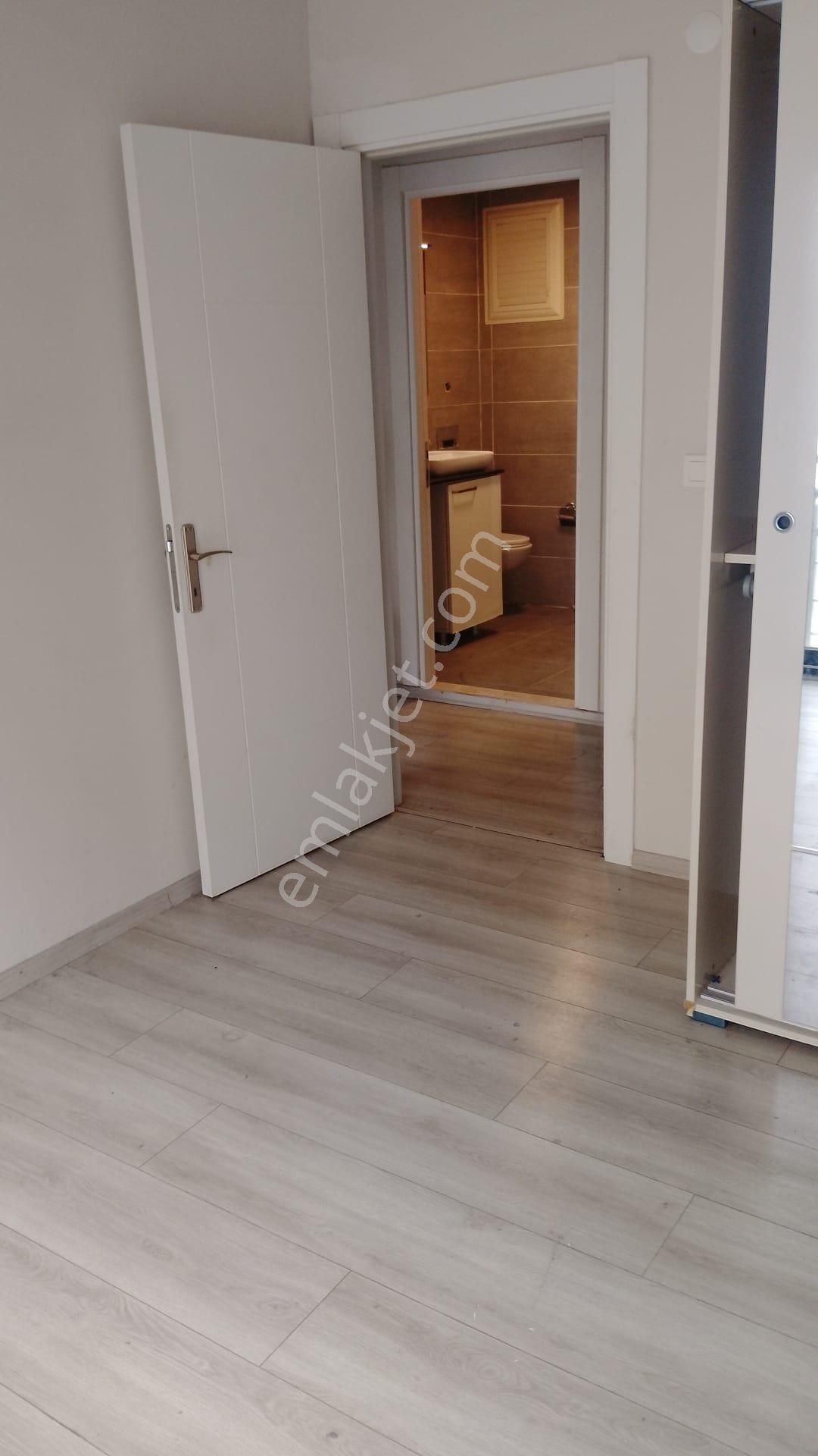 Sahibinden Bornova Aşık Veysel Rekrasyon Alanı Cadde Üstü Kiralık Daire - Görsel 16