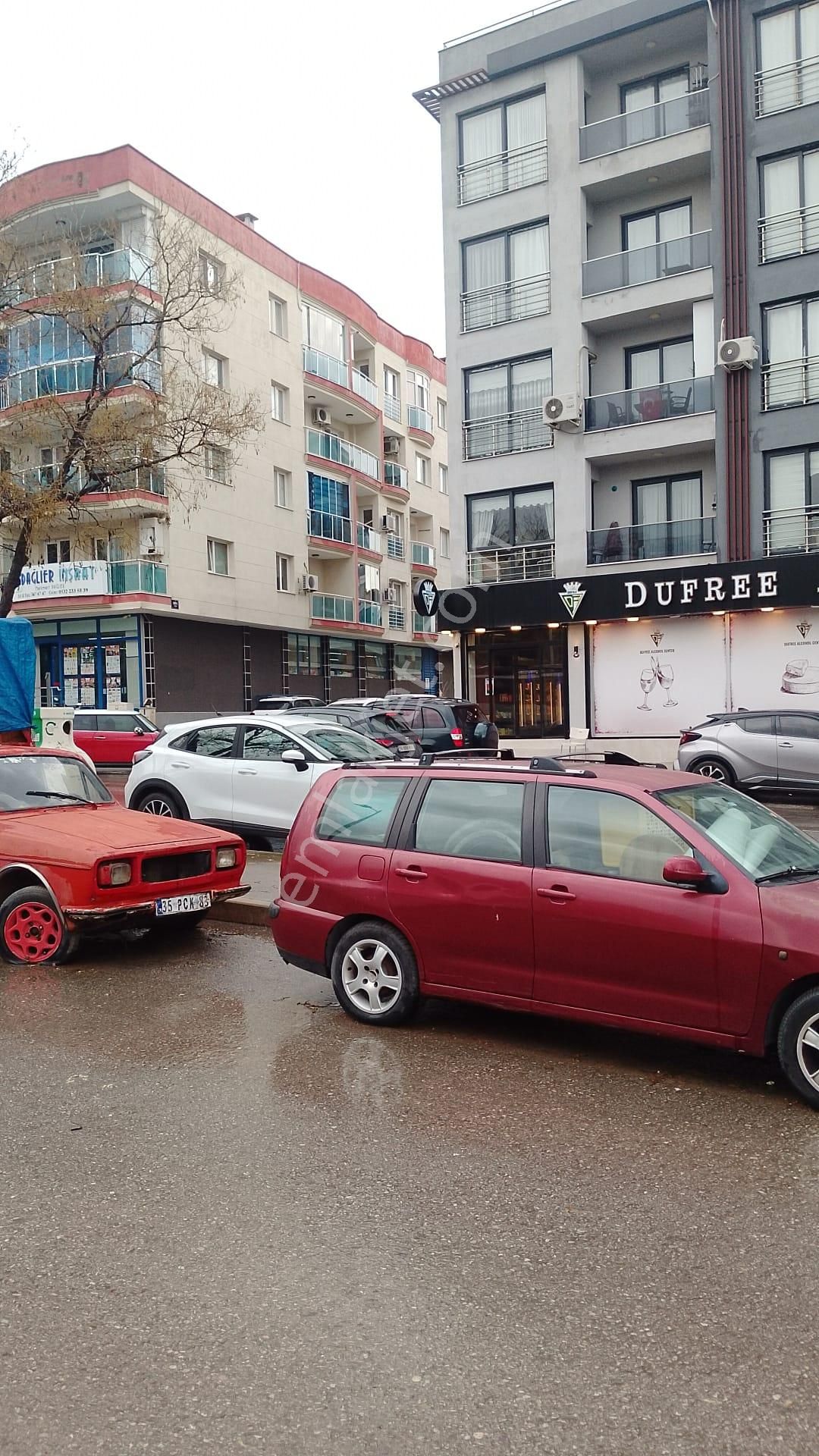 Sahibinden Bornova Aşık Veysel Rekrasyon Alanı Cadde Üstü Kiralık Daire - Görsel 33