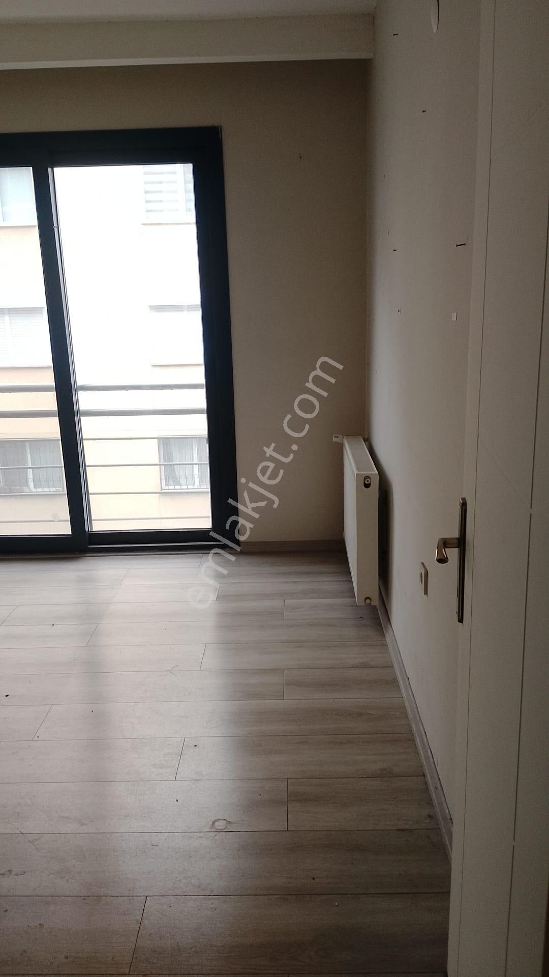 Sahibinden Bornova Aşık Veysel Rekrasyon Alanı Cadde Üstü Kiralık Daire - Görsel 12