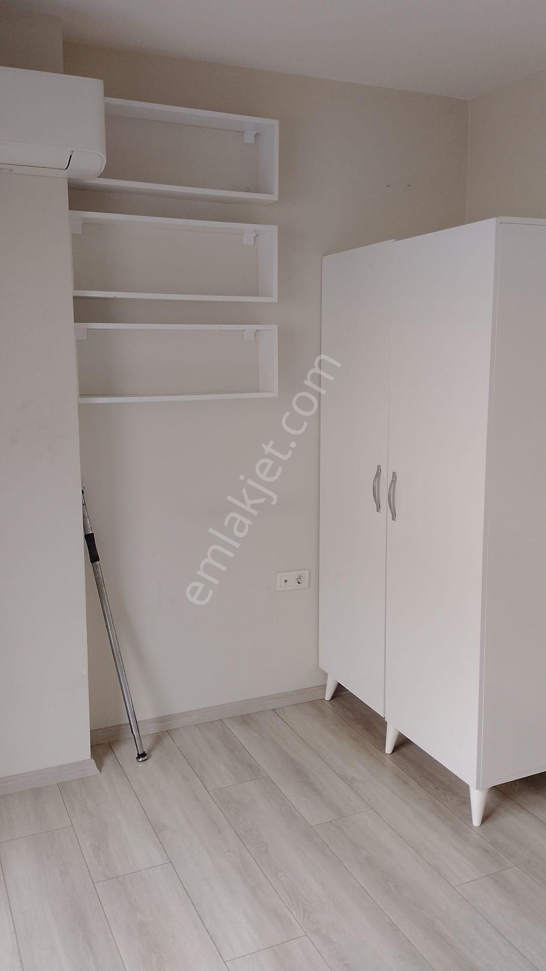 Sahibinden Bornova Aşık Veysel Rekrasyon Alanı Cadde Üstü Kiralık Daire - Görsel 8