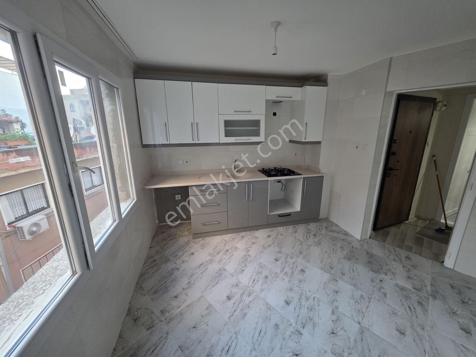 Söke Konak Mah.çarşı Merkezde 3+1 Kapalı Mutfak - Görsel 6