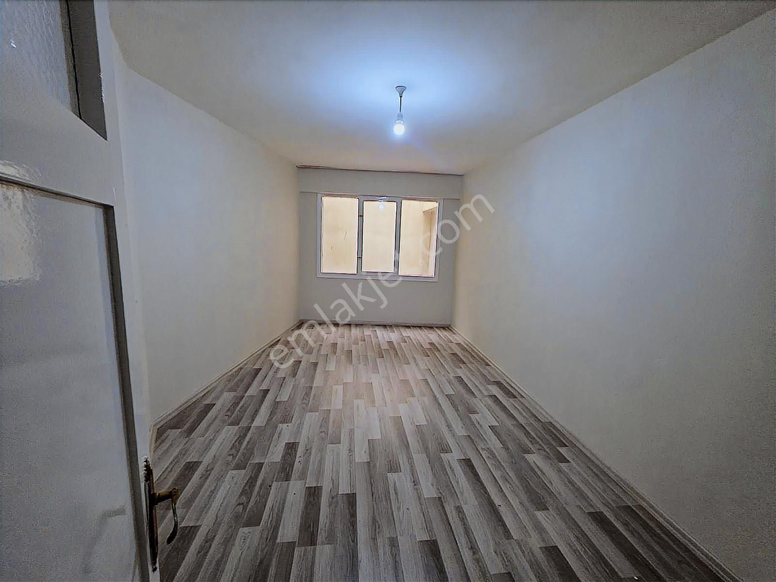 Söke Konak Mah.çarşı Merkezde 3+1 Kapalı Mutfak - Görsel 10