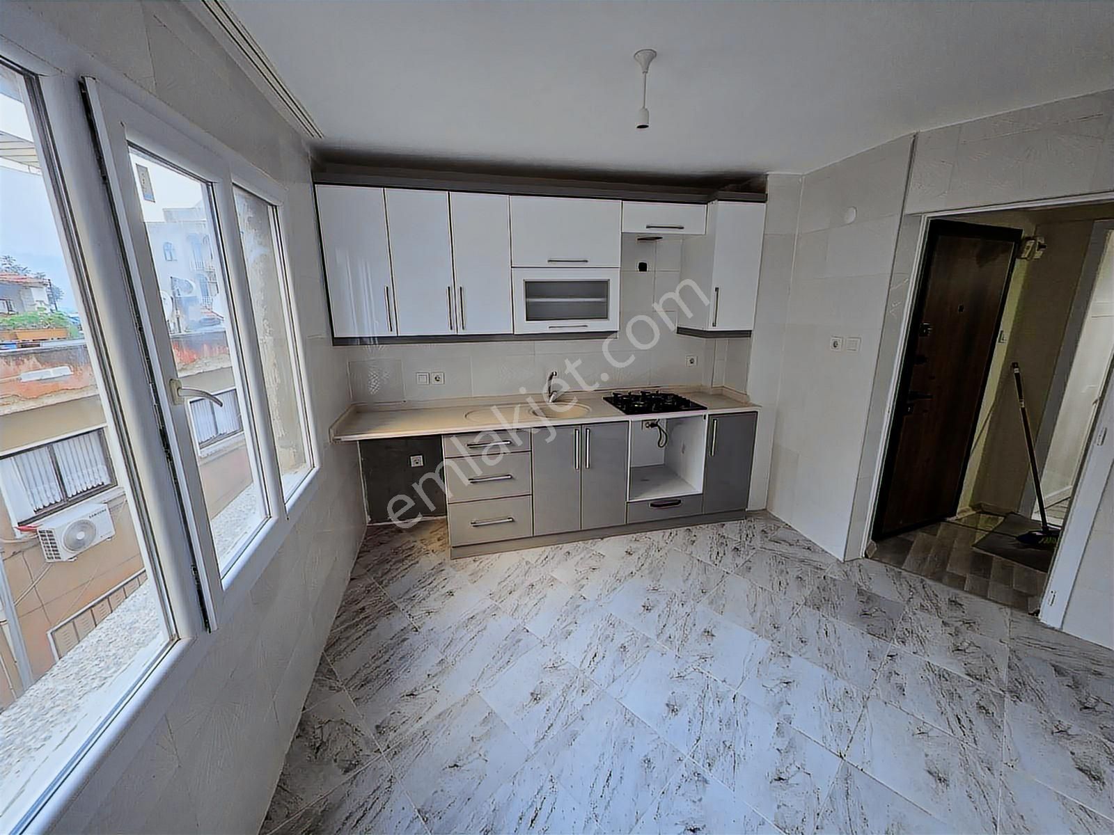 Söke Konak Mah.çarşı Merkezde 3+1 Kapalı Mutfak - Görsel 7